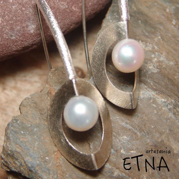 Edna Class earrings