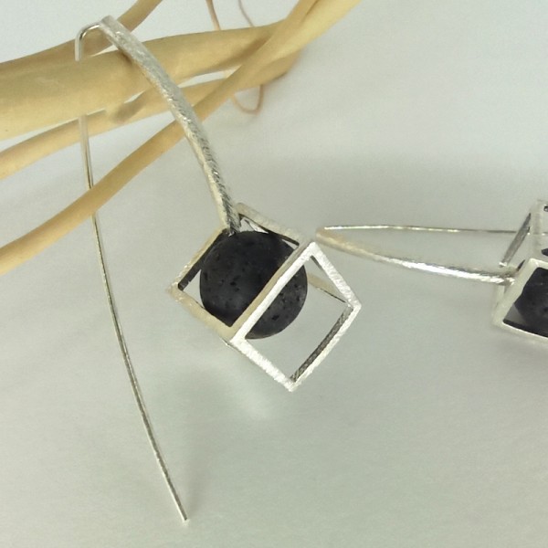 Edna Cub earrings